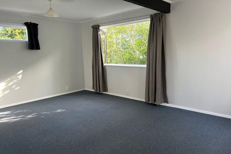 Photo of property in 16 Haunui Road, Pukerua Bay, 5026