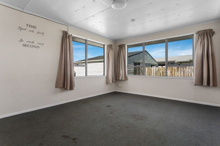 Photo of property in 14 Watarawi Place, Whakatane, 3120