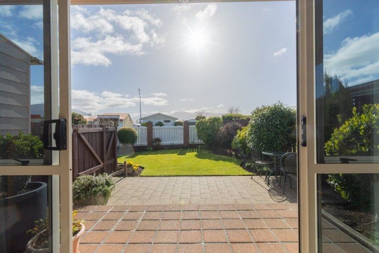 Photo of property in 2 Bowen Street, Te Anau, 9600