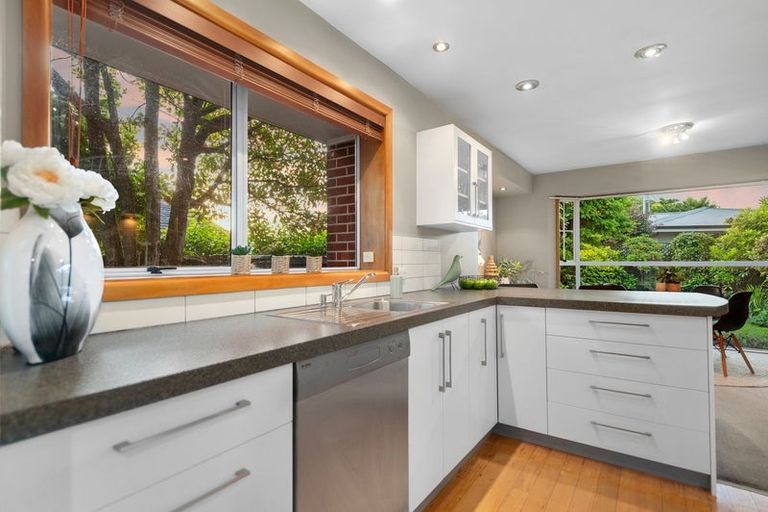 Photo of property in 4 Raxworthy Street, Ilam, Christchurch, 8041