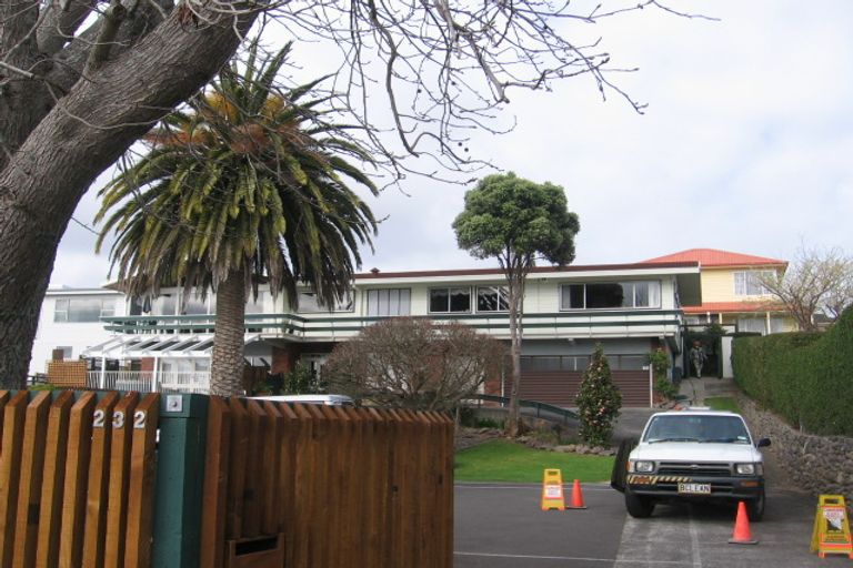 Photo of property in 236 Ngatai Road, Otumoetai, Tauranga, 3110