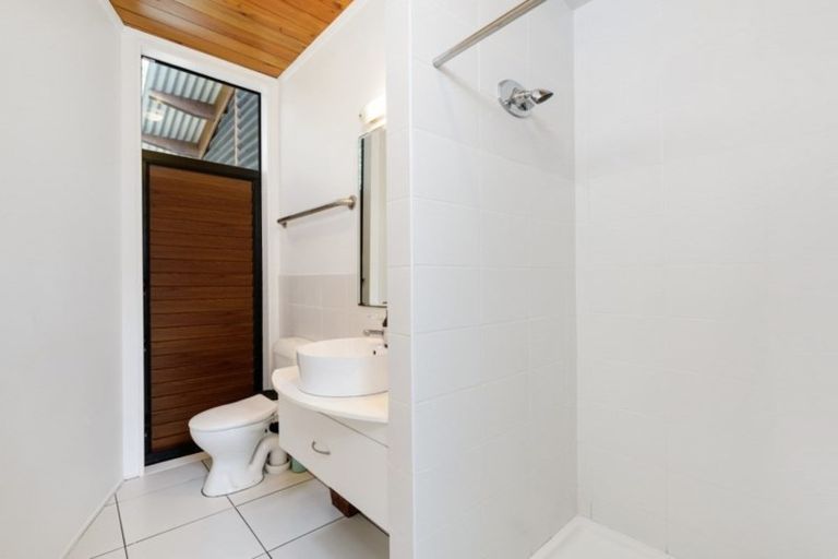 Photo of property in 1225 Papamoa Beach Road, Papamoa Beach, Papamoa, 3118