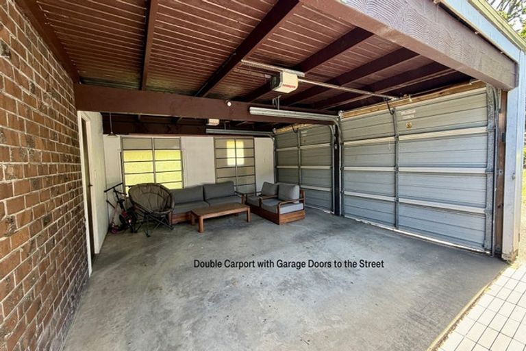 Photo of property in 5 Holyoake Place, Chatswood, Auckland, 0626