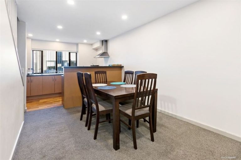 Photo of property in 19 Dovedale Place, Parnell, Auckland, 1010