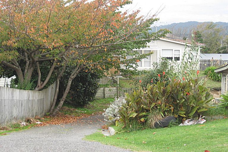 Photo of property in 124 Matatua Road, Raumati Beach, Paraparaumu, 5032