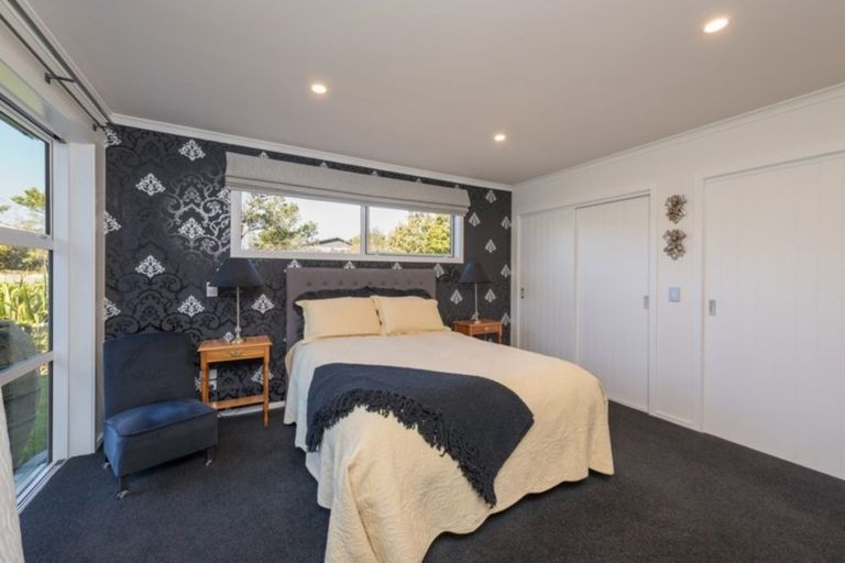 Photo of property in 23 Puketutu Grove, Motueka, 7120