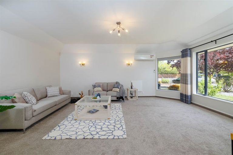 Photo of property in 2 Marquess Avenue, Halswell, Christchurch, 8025
