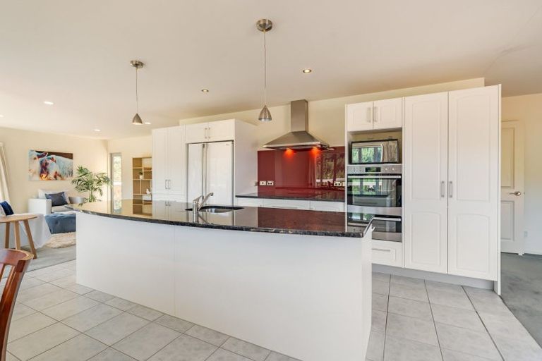 Photo of property in 23 Garrett Place, Riverstone Terraces, Upper Hutt, 5018