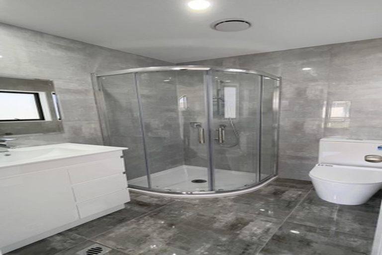 Photo of property in 127b Russell Road, Manurewa, Auckland, 2102