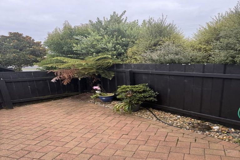 Photo of property in 1/196 Kitchener Road, Pukekohe, 2120