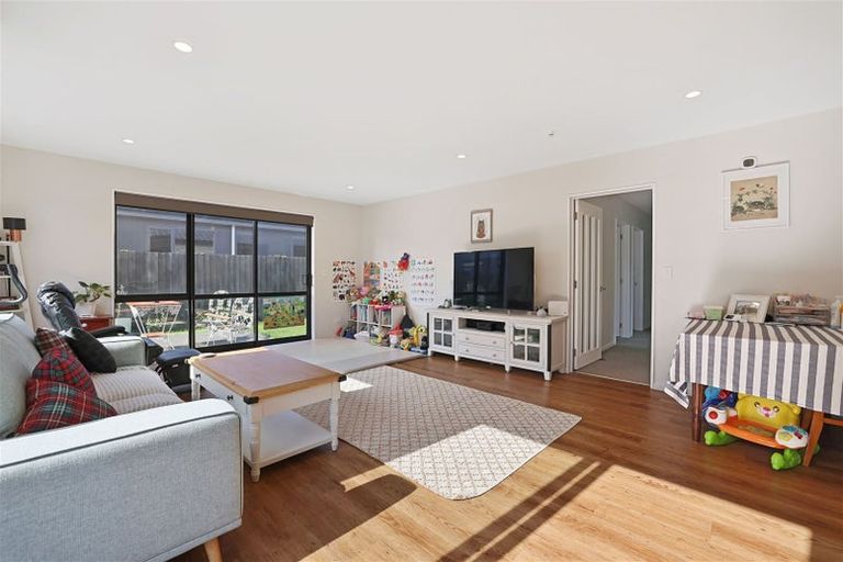 Photo of property in 15 Romney Drive, Belfast, Christchurch, 8051