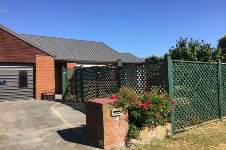 Photo of property in 4 Colchester Place, Templeton, Christchurch, 8042