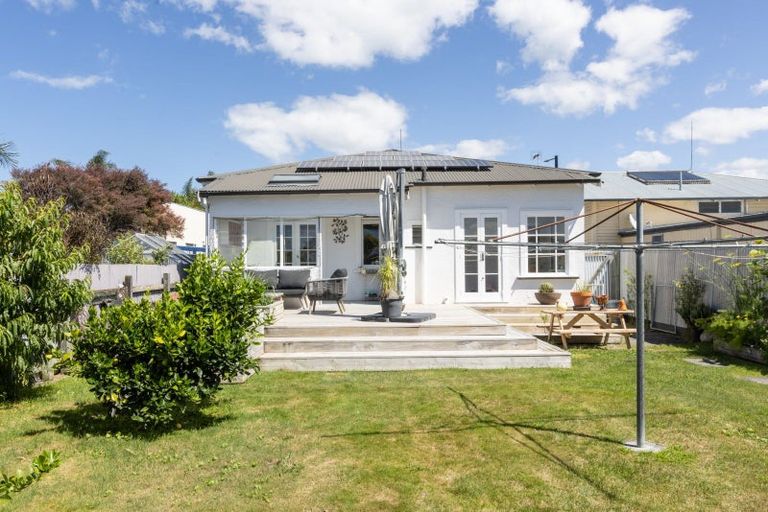 Photo of property in 15 Ellison Street, Napier South, Napier, 4110