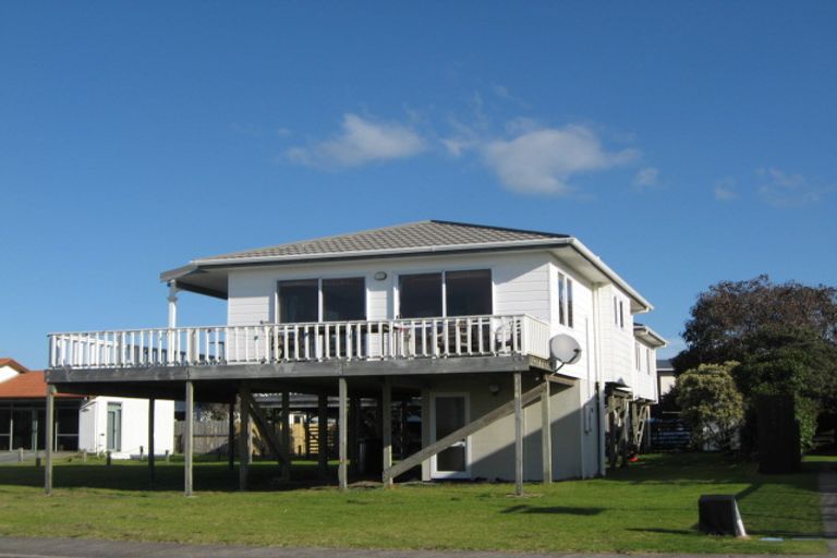 Photo of property in 114a Ocean Road, Ohope, 3121