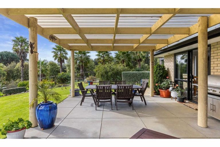 Photo of property in 98 River Drive, Kerikeri, 0294