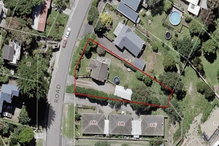 Photo of property in 16 Renown Road, Raumati South, Paraparaumu, 5032