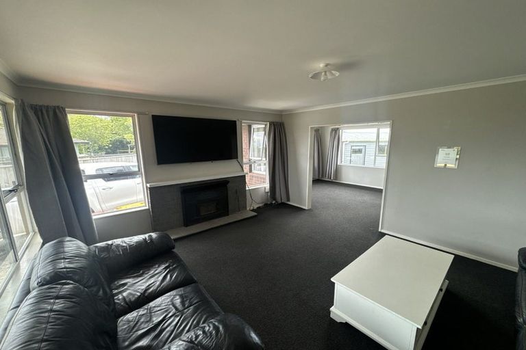 Photo of property in 46 Meadowbrook Drive, Cloverlea, Palmerston North, 4412