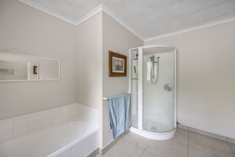 Photo of property in 9 Poaka Place, Taradale, Napier, 4112