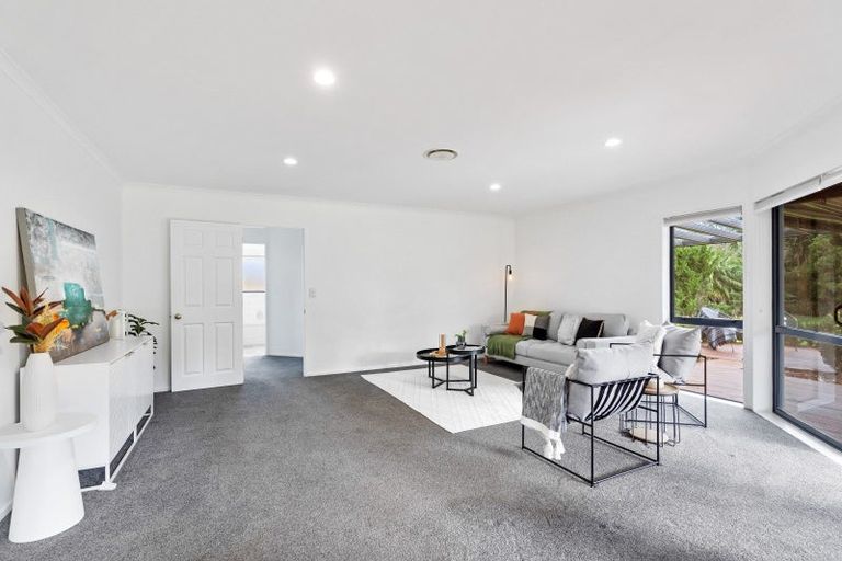 Photo of property in 8 Maddendale Place, Maungakaramea, Whangarei, 0178