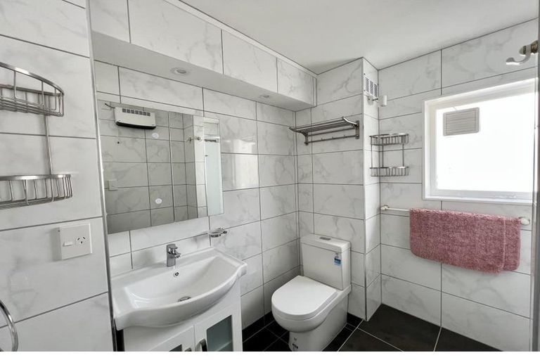 Photo of property in Avon Flats, 19/217 The Terrace, Wellington Central, Wellington, 6011