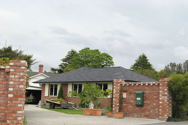 Photo of property in 15 Penhelig Place, Burnside, Christchurch, 8053