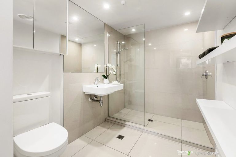 Photo of property in Elevate, 10/30a Taranaki Street, Te Aro, Wellington, 6011
