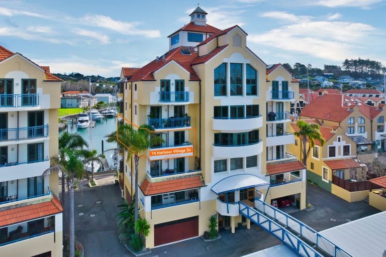 Photo of property in 74 Harbour Village Drive, Gulf Harbour, Whangaparaoa, 0930