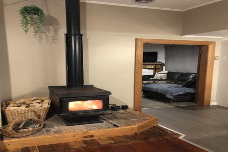 Photo of property in 15 Tararua Street, Masterton, 5810