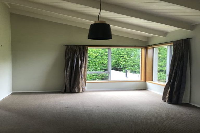 Photo of property in 79 Tawa Road, Kumeu, 0891