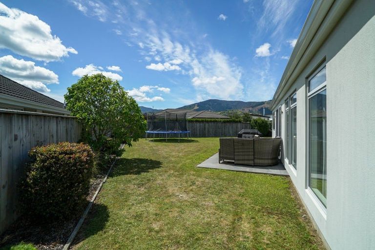 Photo of property in 48 Curtis Street, Stoke, Nelson, 7011