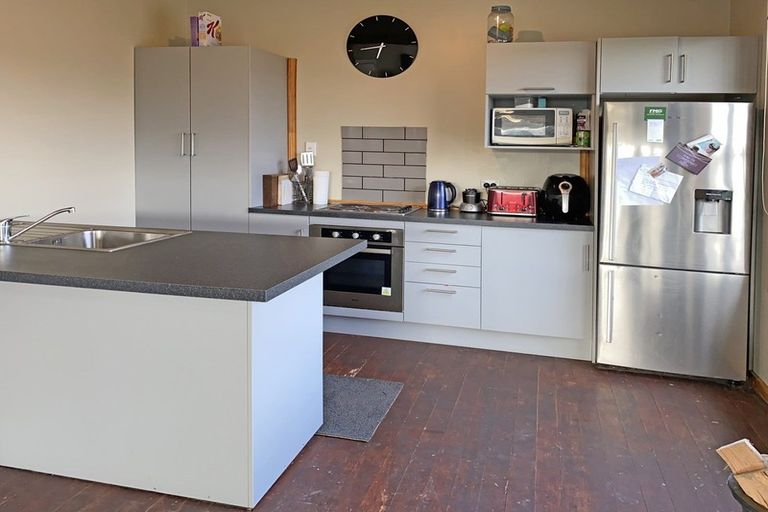 Photo of property in 5 Cargill Street, Owaka, 9535