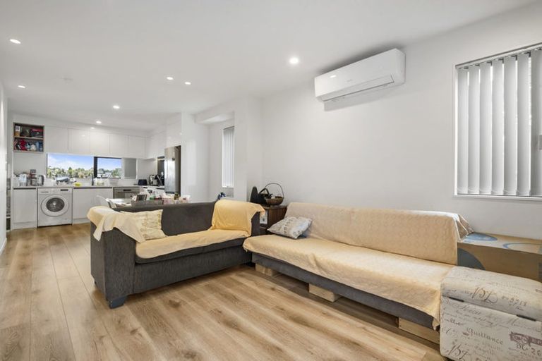 Photo of property in 3/100-c Target Road, Wairau Valley, Auckland, 0629