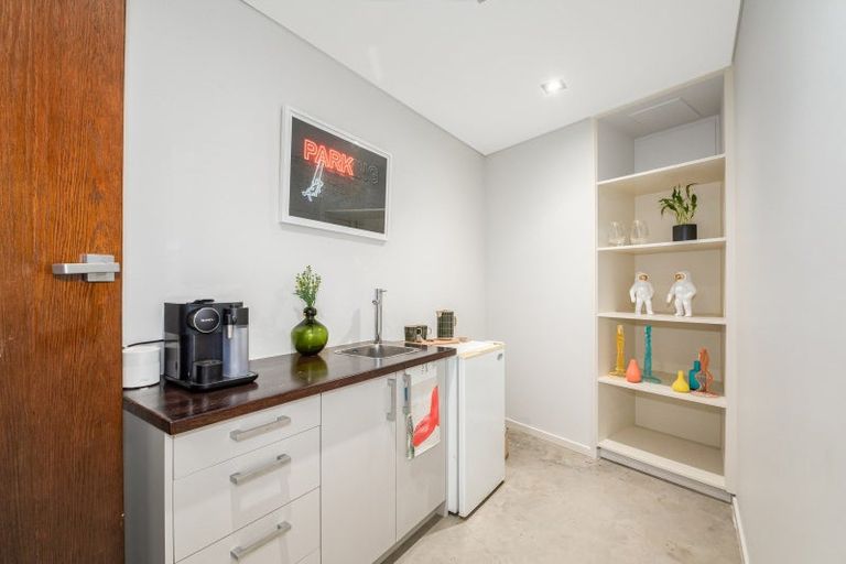 Photo of property in 32 Roys Road, Plimmerton, Porirua, 5026