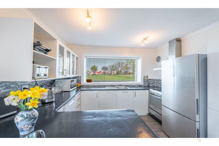 Photo of property in 271 Selwyn Street, Marchwiel, Timaru, 7910