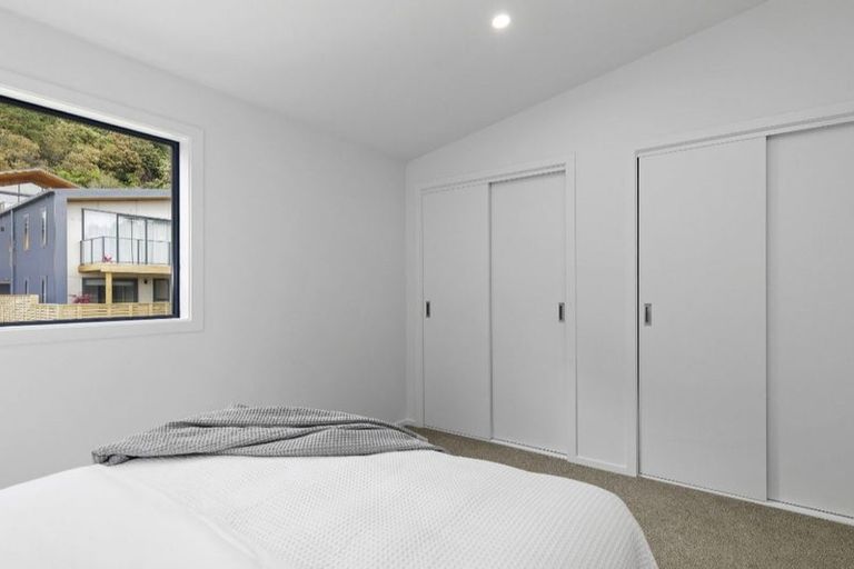 Photo of property in 9/33 Raukawa Street, Stokes Valley, Lower Hutt, 5019