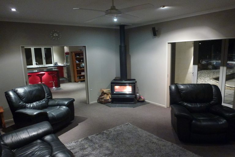 Photo of property in 46 Letts Gully Road, Letts Gully, Alexandra, 9393