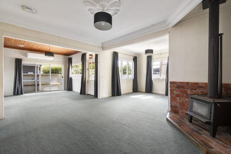 Photo of property in 14 Sandilands Street, Feilding, 4702