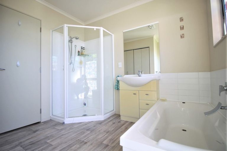 Photo of property in 34 Dolphin Drive, Whiritoa, Whangamata, 3691