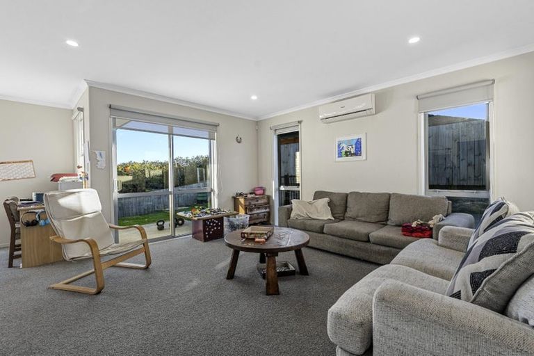 Photo of property in 170 Waikite Road, Welcome Bay, Tauranga, 3175