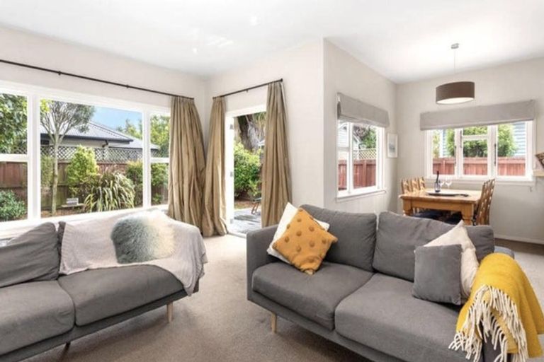 Photo of property in 35 Conway Street, Somerfield, Christchurch, 8024