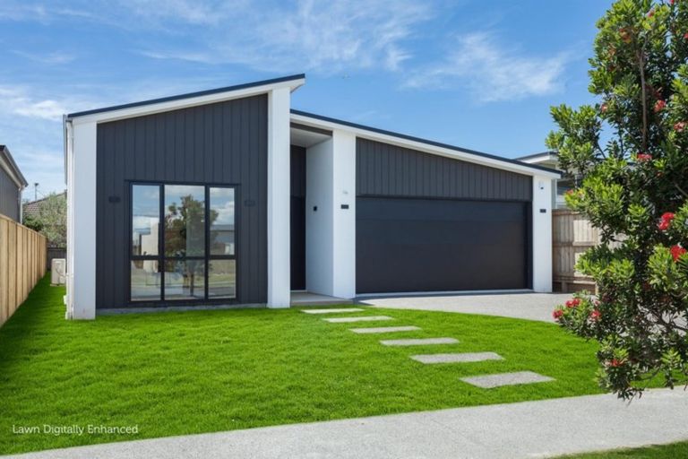 Photo of property in 29 Awatira Drive, Papamoa Beach, Papamoa, 3118