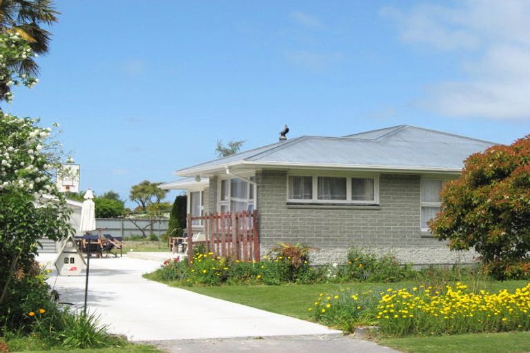 Photo of property in 51 Whitefield Street, Kaiapoi, 7630