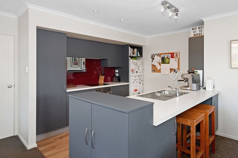 Photo of property in 73b Somerfield Street, Somerfield, Christchurch, 8024