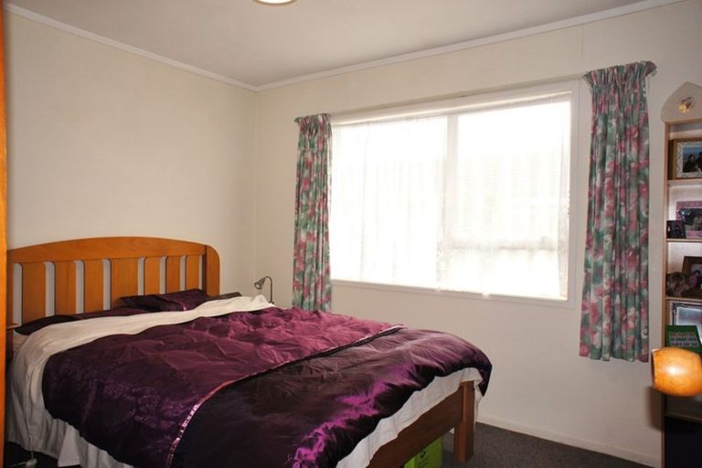 Photo of property in 1/14 Hedge Row, Sunnyhills, Auckland, 2010