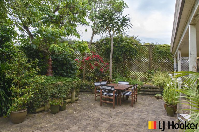 Photo of property in 10 Larkspur Court, The Gardens, Auckland, 2105