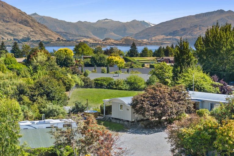 Photo of property in 42 Ballantyne Road, Wanaka, 9305