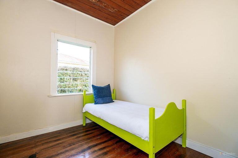 Photo of property in 243 Talbot Street, Geraldine, 7930