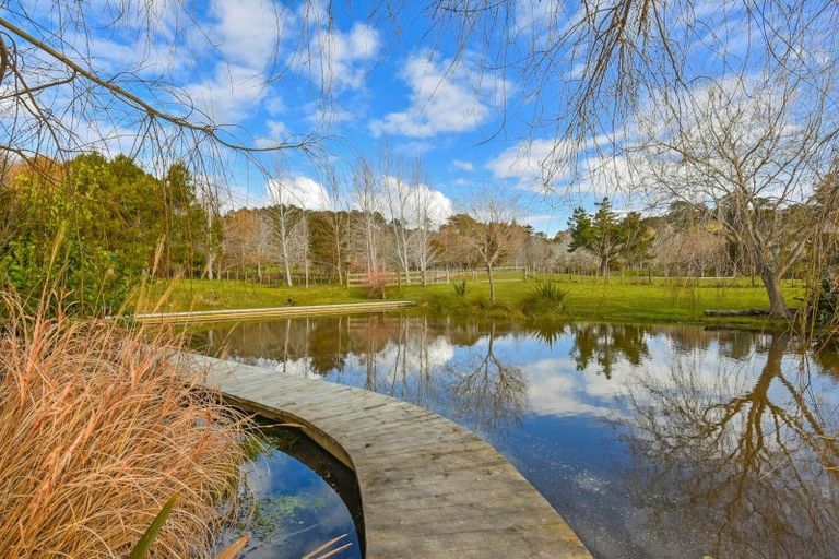 Photo of property in 102 Kennedy Road, Dairy Flat, Albany, 0792