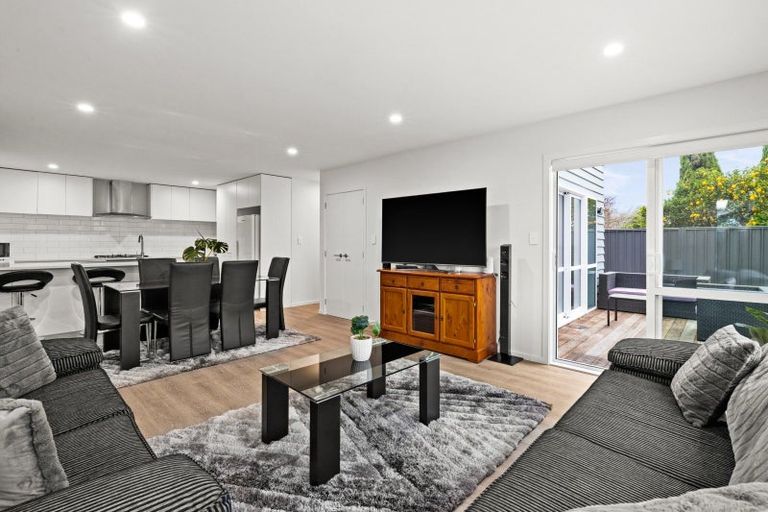 Photo of property in 43b Meeanee Road, Taradale, Napier, 4112