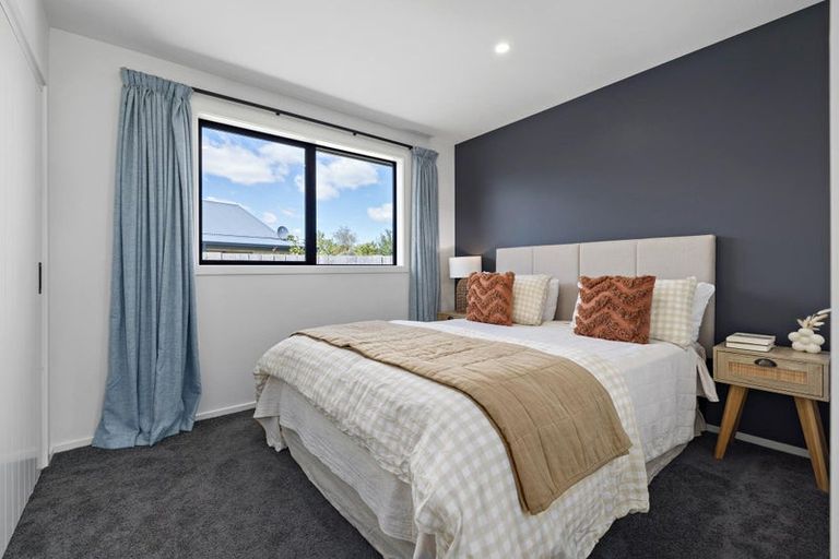 Photo of property in 19 Pennycook Place, Lake Hawea, Wanaka, 9382